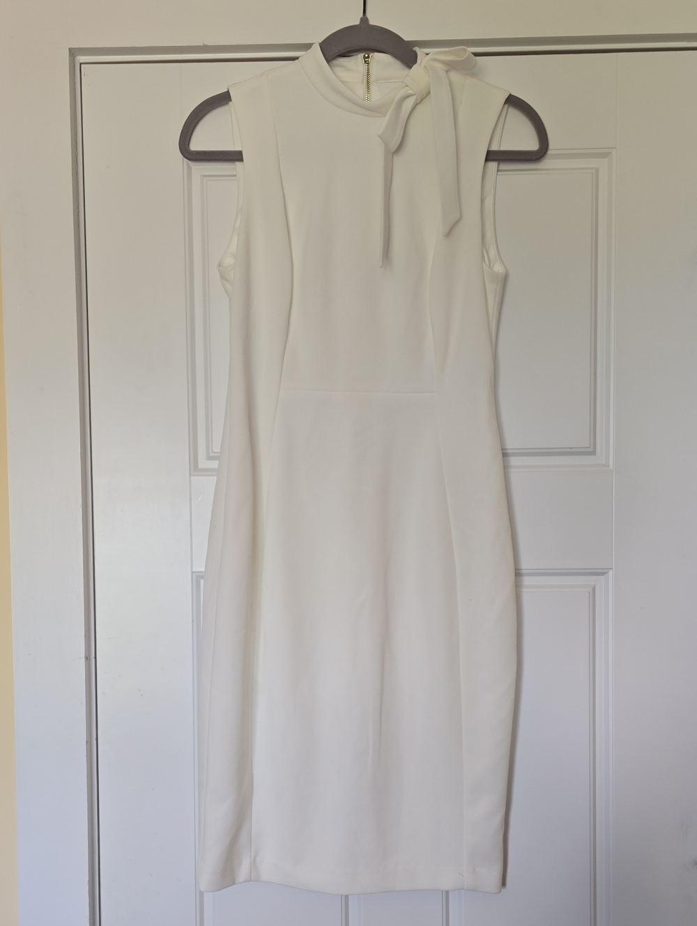 Calvin Klein Sleeveless White Bow-Neck Sheath Dress
